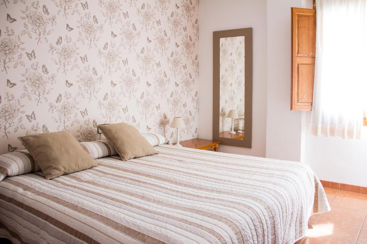 Hostal El Pozo チュリリャ エクステリア 写真