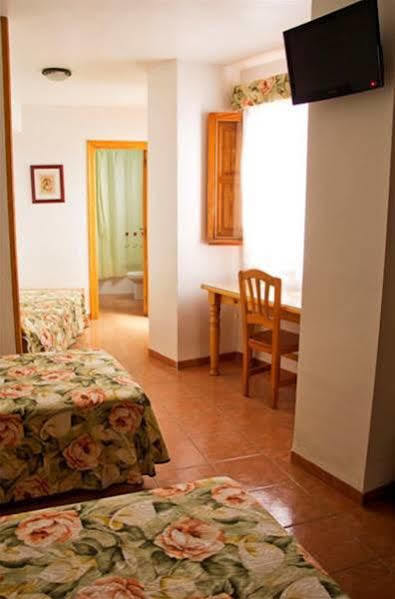 Hostal El Pozo チュリリャ エクステリア 写真