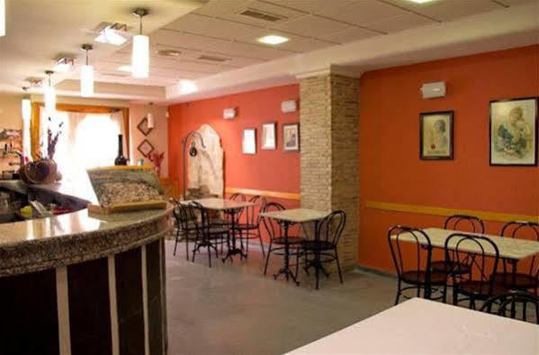 Hostal El Pozo チュリリャ エクステリア 写真